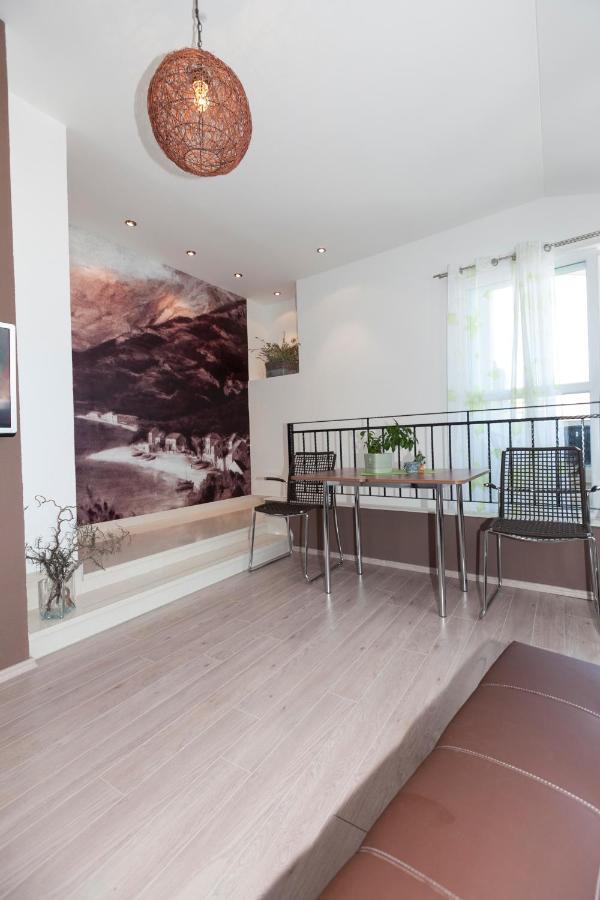 Apartmani Iva Tučepi エクステリア 写真