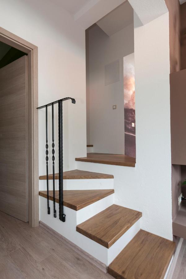 Apartmani Iva Tučepi エクステリア 写真